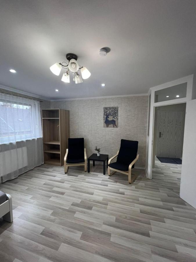 Zentral Gelegenes Apartment In Moenchengladbach Mit W-Lan Exterior foto